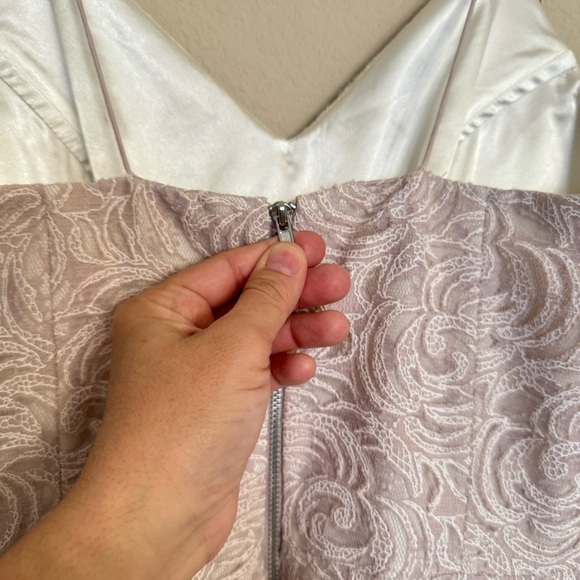 Gianni Bini Floral Lace Halter Fit & Flare Mini Dress Cocktail Party Pink Size 8 - Picture 10 of 16